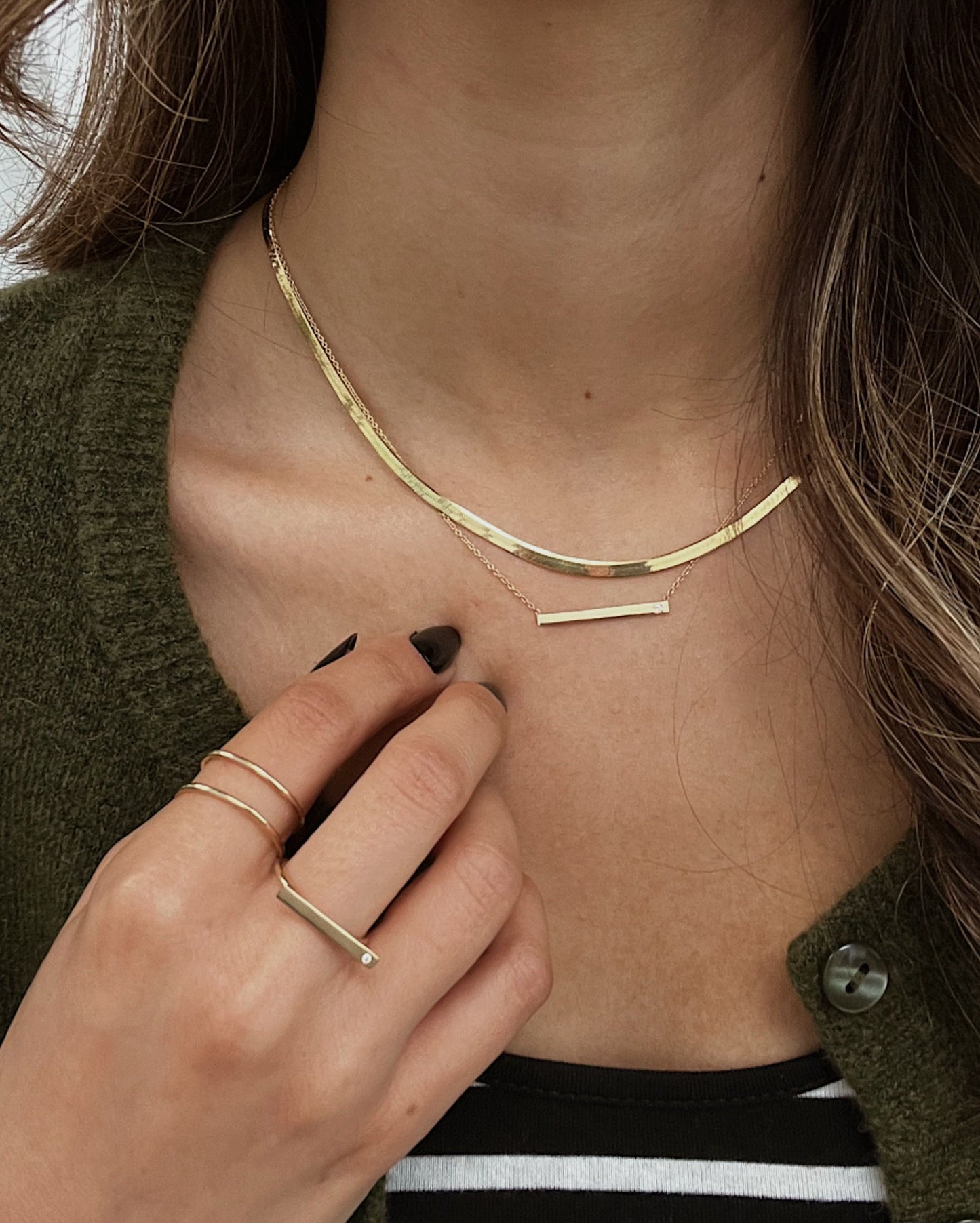 14k Tiny Diamond Bar Ring